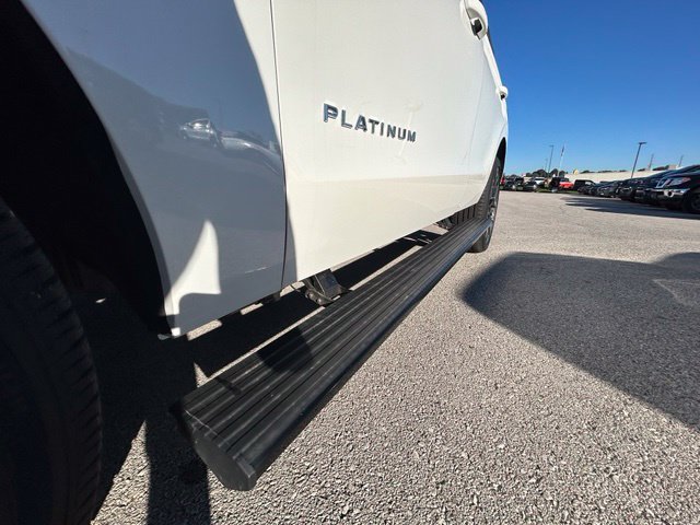 2025 Ford Expedition Platinum - Photo 16