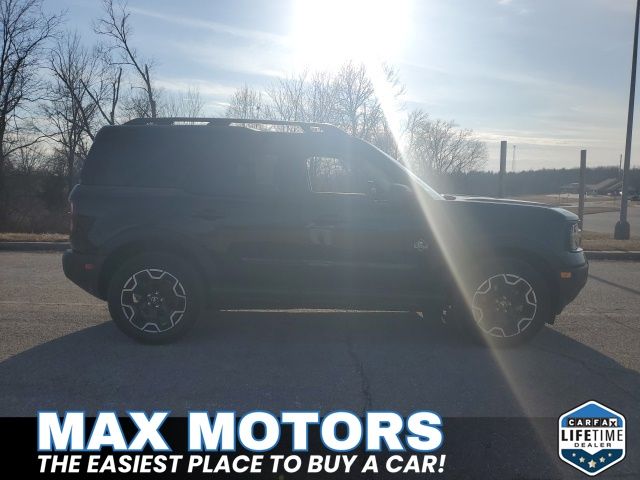 Certified 2025 Ford Bronco Sport Outer Banks with VIN 3FMCR9CN0SRE46856 for sale in Kansas City