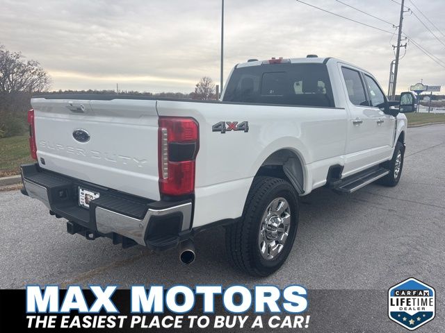 2023 Ford F-250 Lariat photo 3