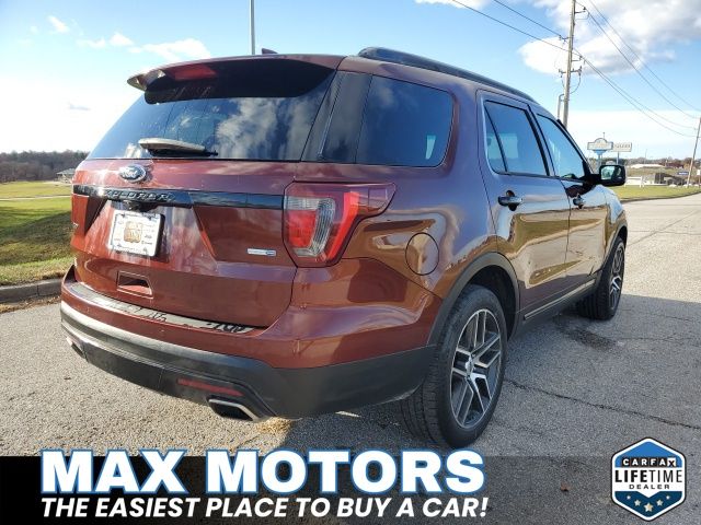 2016 Ford Explorer Sport photo 3
