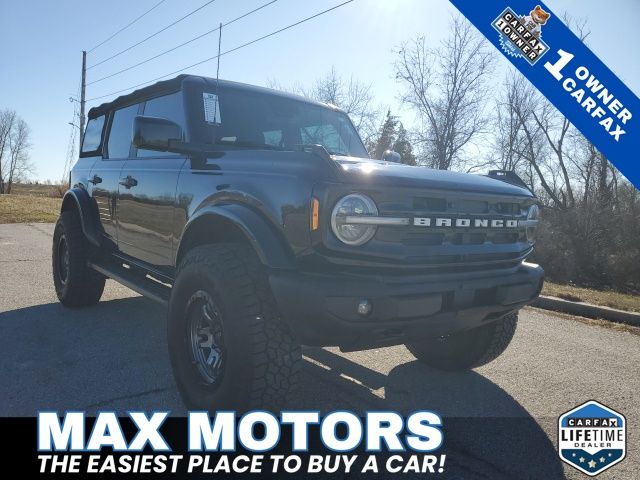 2021 Ford Bronco 4-Door Outer Banks's photo