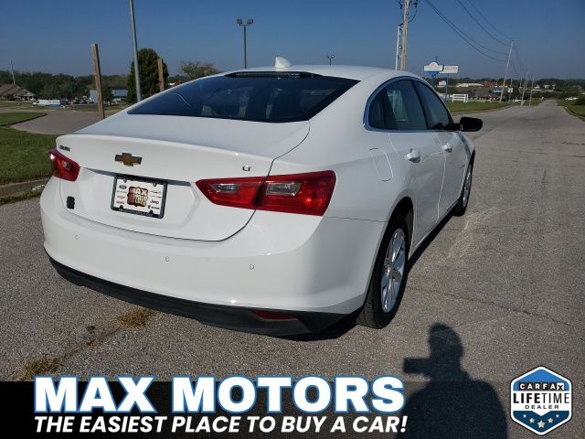 2024 Chevrolet Malibu 1LT photo 3