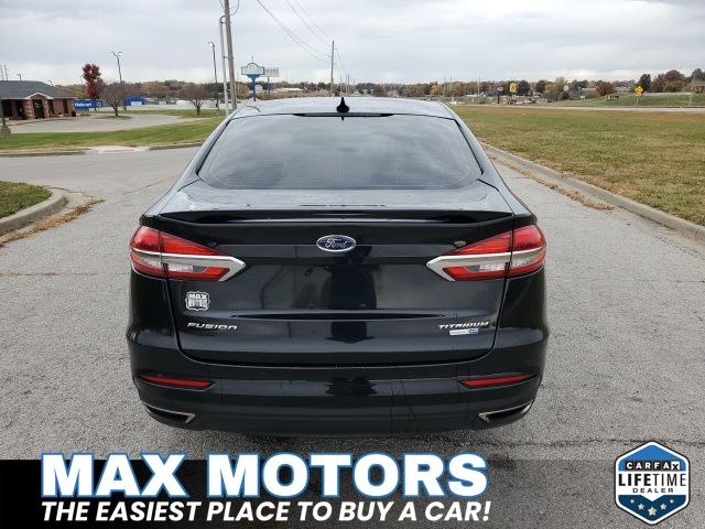 2020 Ford Fusion Titanium photo 4