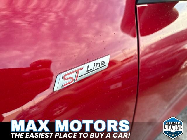 2025 Ford Escape ST-Line photo 3