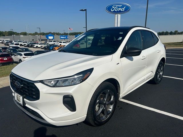 Used 2023 Ford Escape ST-Line with VIN 1FMCU9MN4PUB10382 for sale in Kansas City