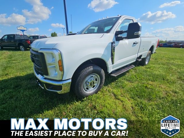 2025 Ford F-250 XL photo 2