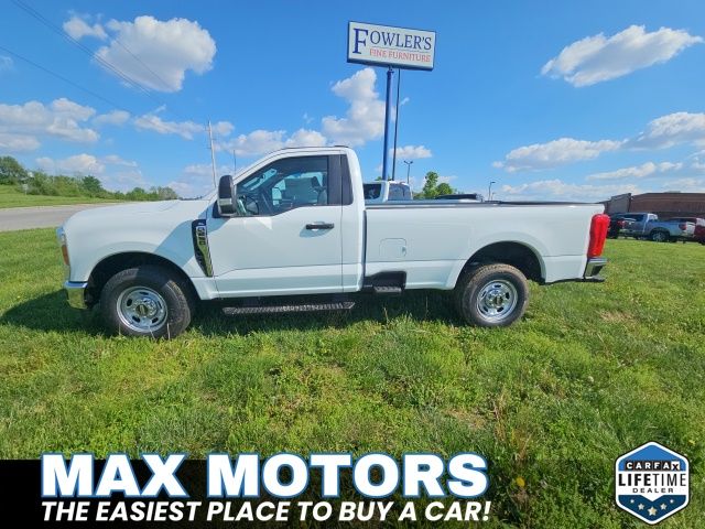 2025 Ford F-250 XL photo 3