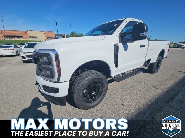 2025 Ford F-350 XL photo 3