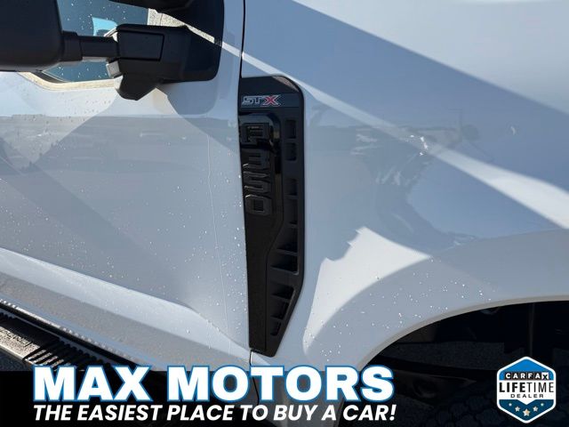 2026 Ford F-350 XL photo 3