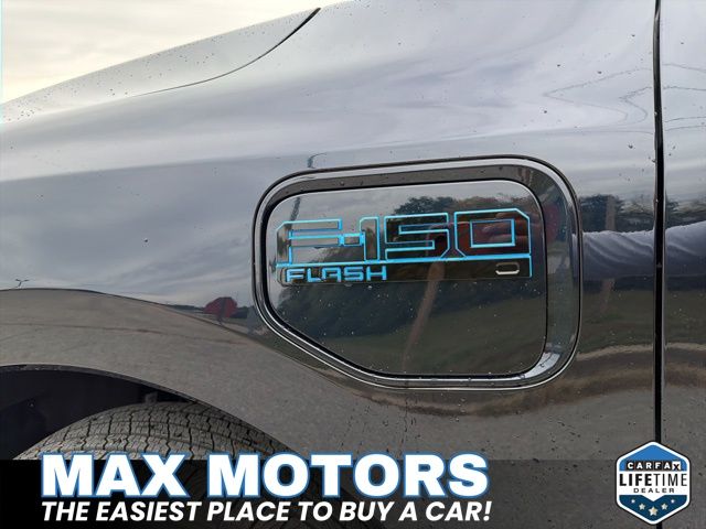 2025 Ford F-150 Lightning photo 4