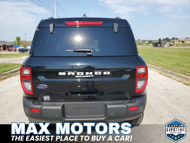 2025 Ford Bronco Sport Outer Banks photo 3
