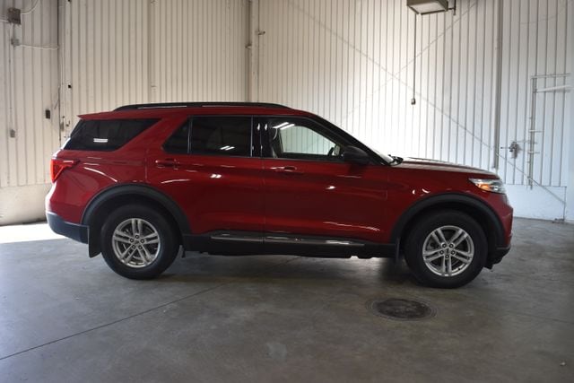 Used 2022 Ford Explorer XLT with VIN 1FMSK8DH0NGB07240 for sale in Butler, MO