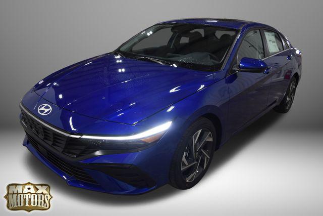 2025 Hyundai Elantra SEL Convenience photo 3