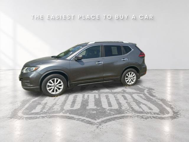 Used 2017 Nissan Rogue SV