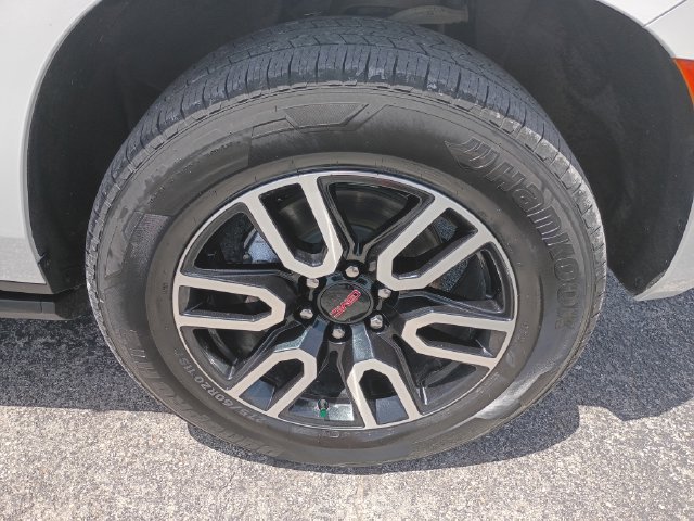 Used 2024 GMC Yukon AT4 SUV