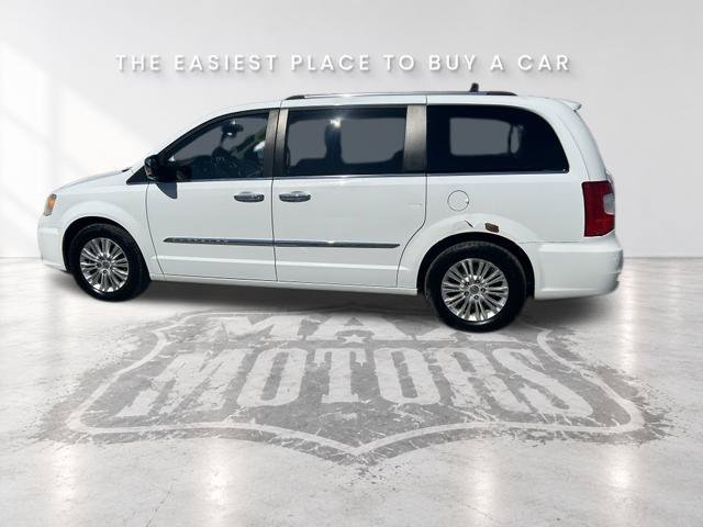 Used 2014 Chrysler Town & Country Limited