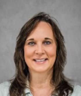 Staff member Brenda Sharp from ID_0391b9b28bc9