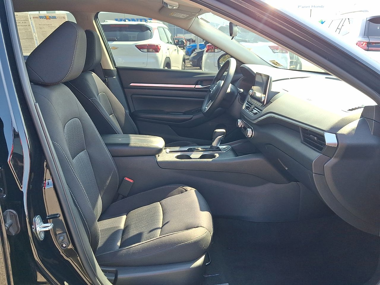 2022 Nissan Altima SV - Photo 26