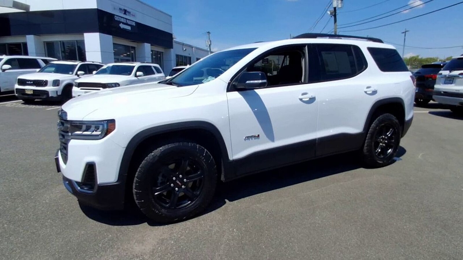 2023 GMC Acadia AT4 - Photo 6