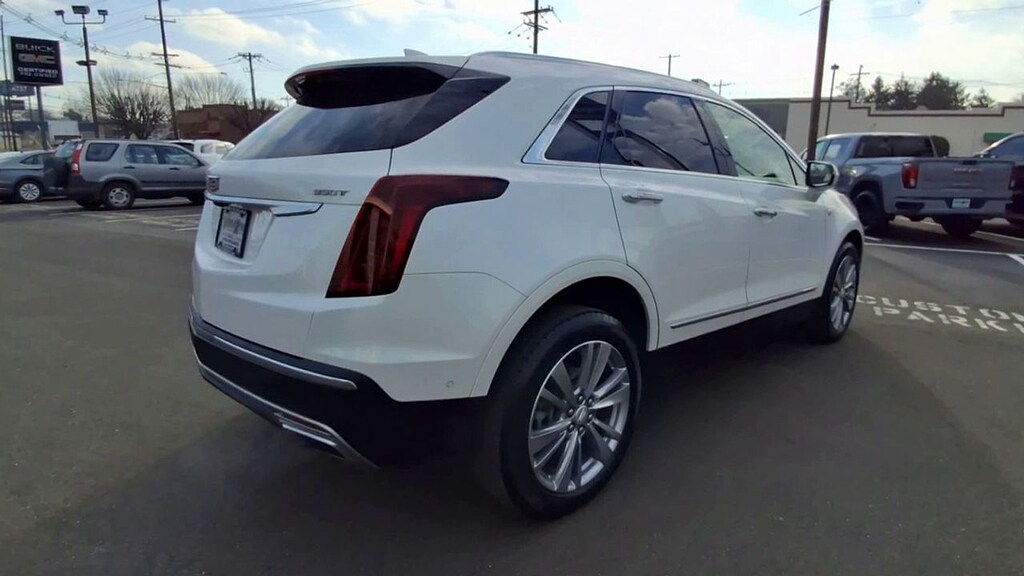 Used 2023 CADILLAC XT5 Premium Luxury SUV