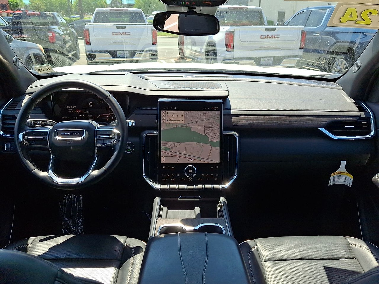 2024 GMC Acadia Denali - Photo 20