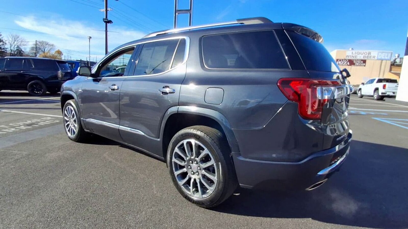 2022 Gmc Acadia Denali photo 4