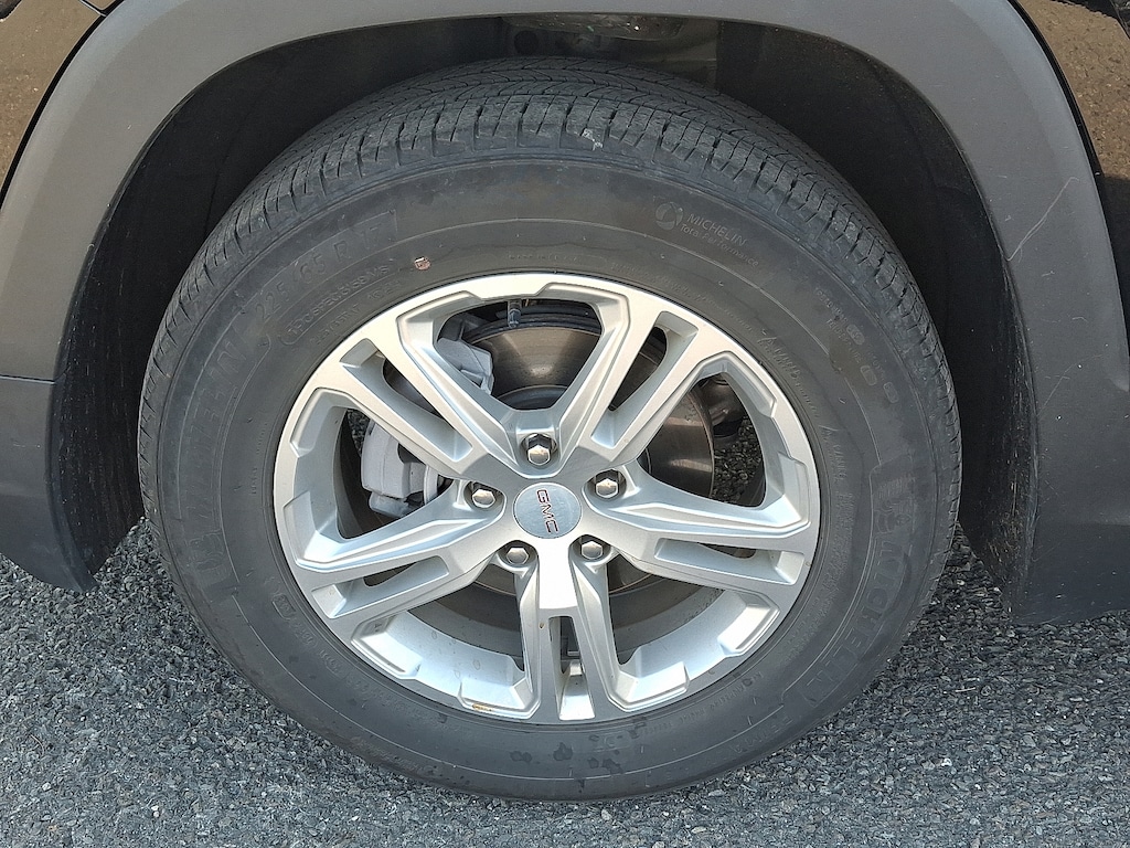 Used 2022 GMC Terrain SLE SUV