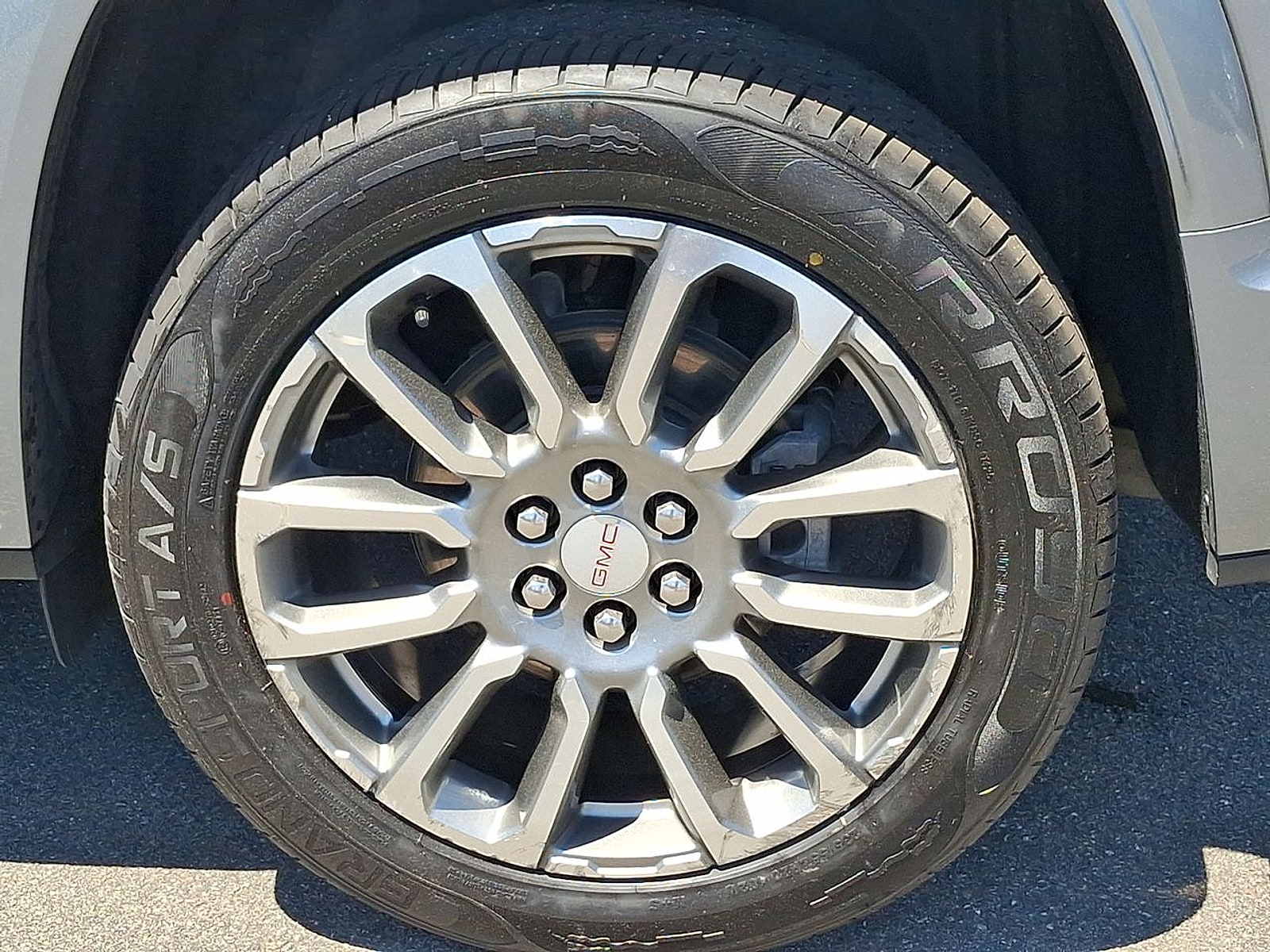2023 GMC Acadia Denali - Photo 34