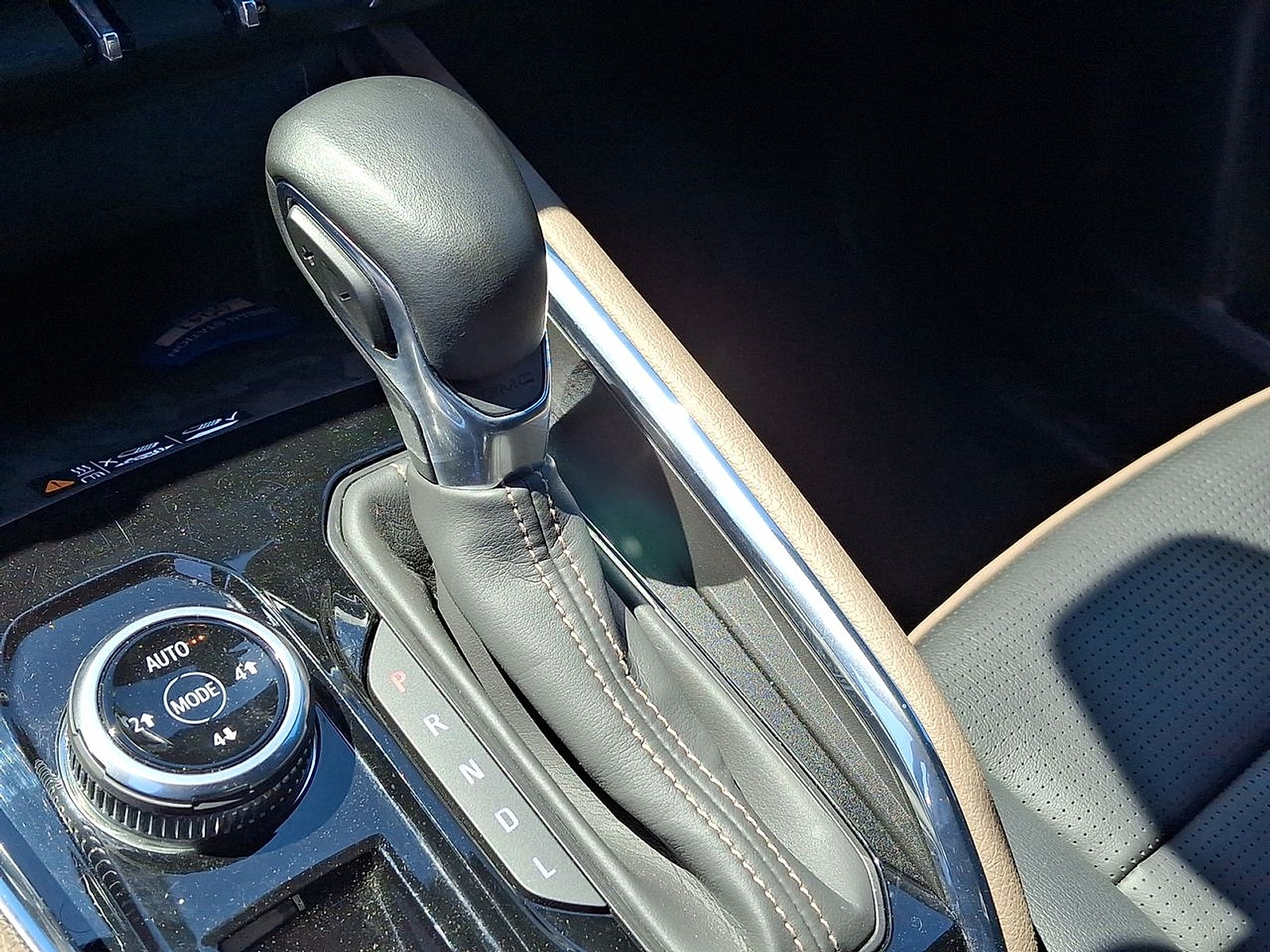 2023 GMC Canyon Denali - Photo 15