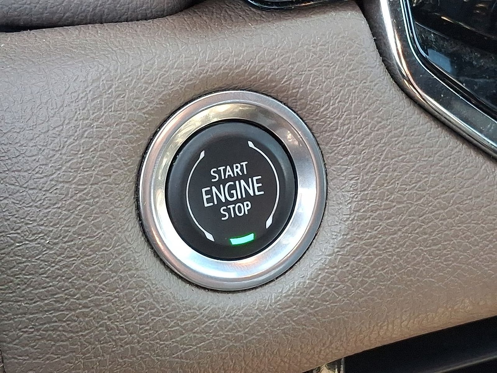 2023 GMC Canyon Denali - Photo 16