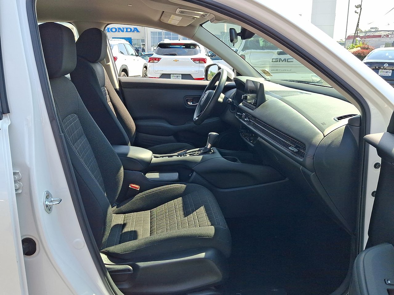 2023 Honda HR-V LX - Photo 26