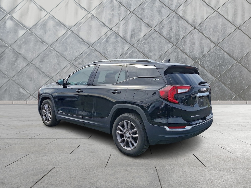 Used 2023 GMC Terrain SLT SUV