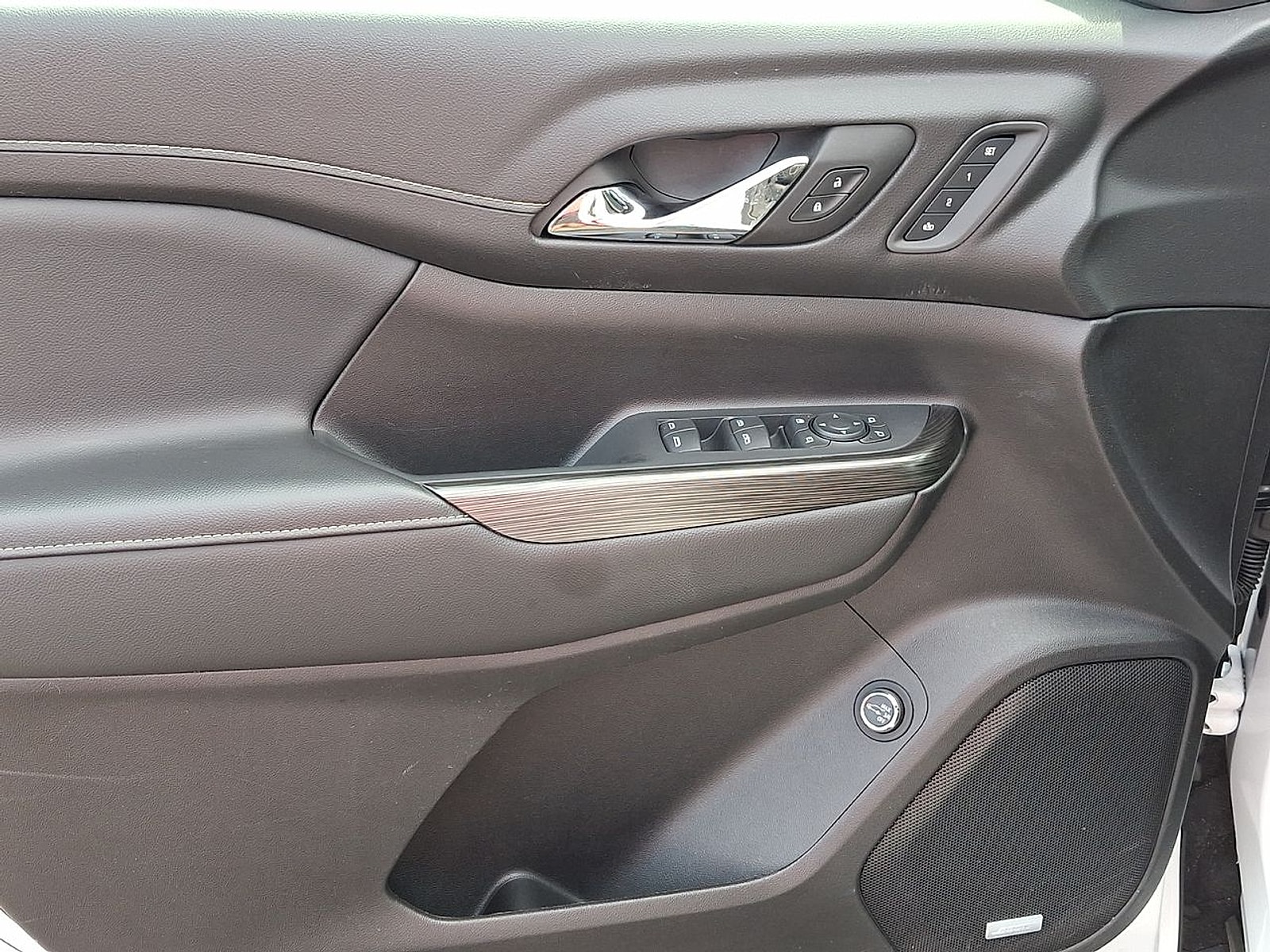 2023 GMC Acadia SLT - Photo 21