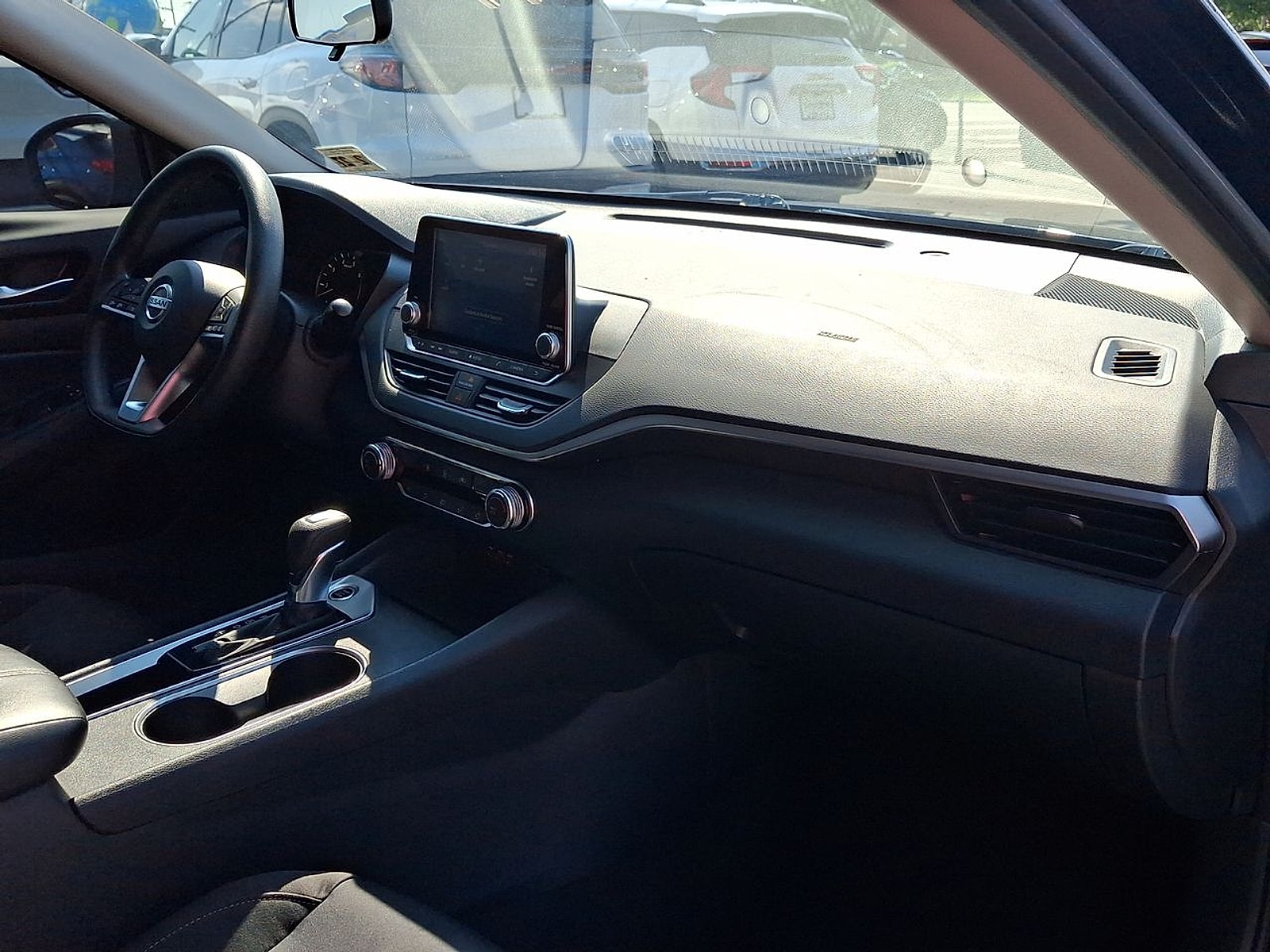 2022 Nissan Altima SV - Photo 27