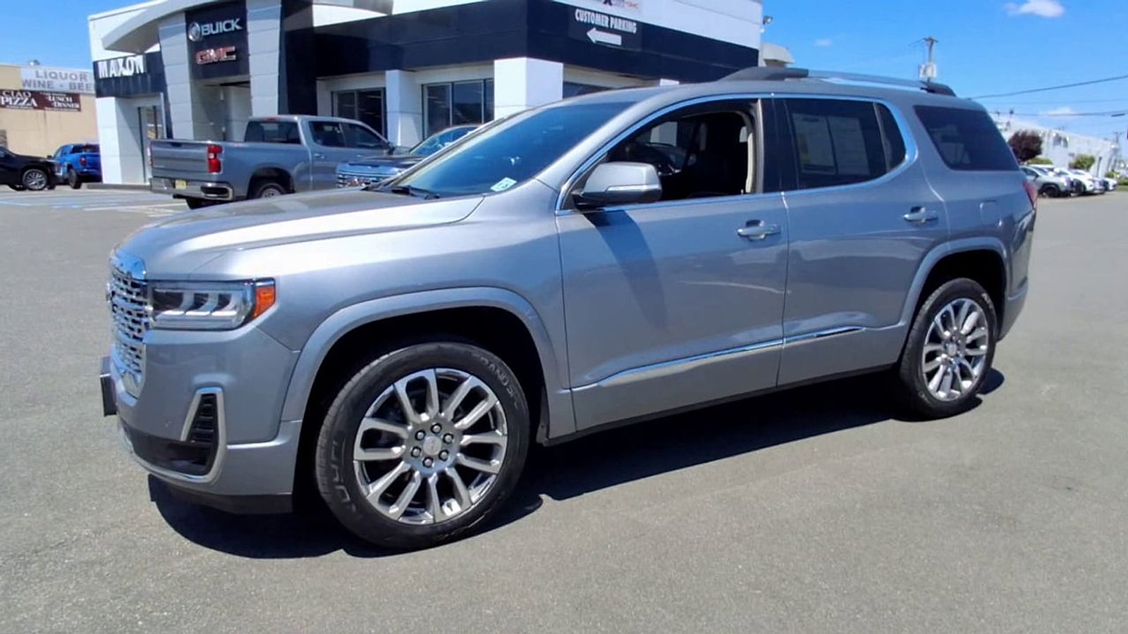 2023 GMC Acadia Denali - Photo 6
