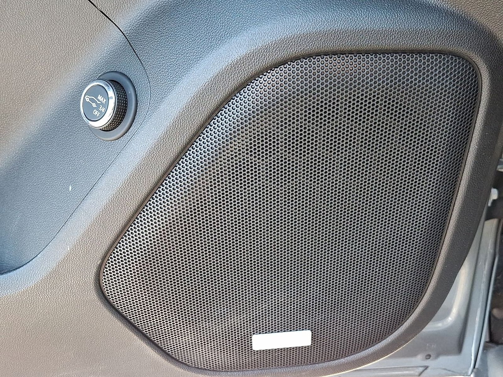 2023 GMC Acadia Denali - Photo 25