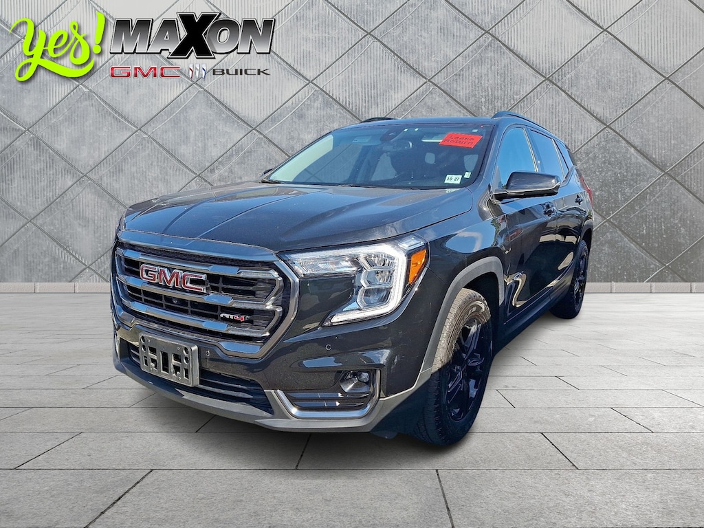 Used 2022 GMC Terrain AT4 SUV