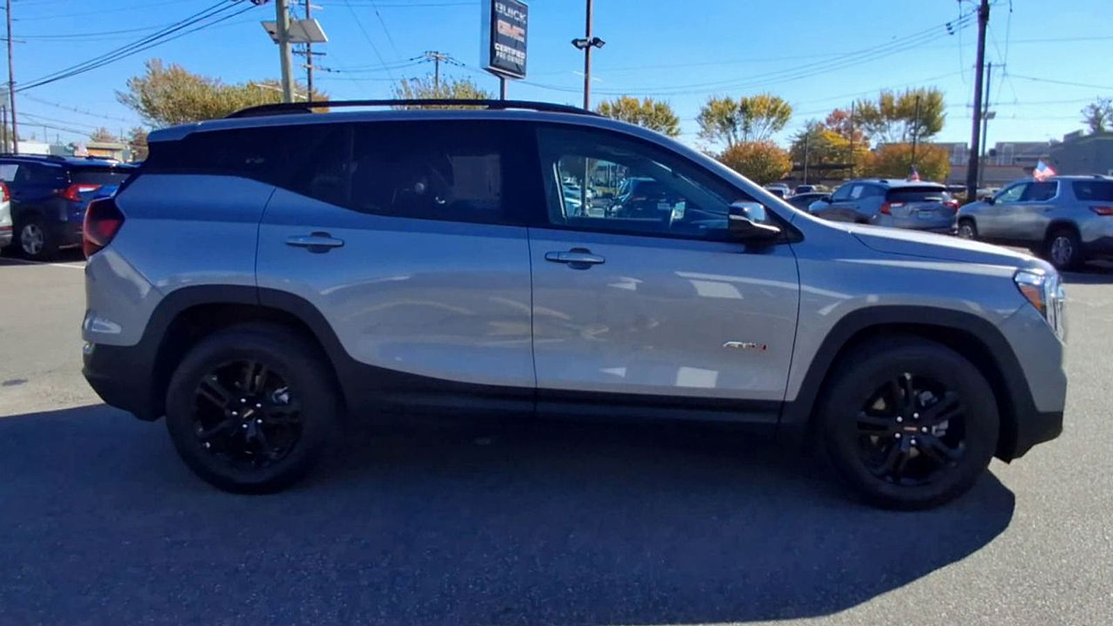 2024 GMC Terrain AT4 - Photo 9