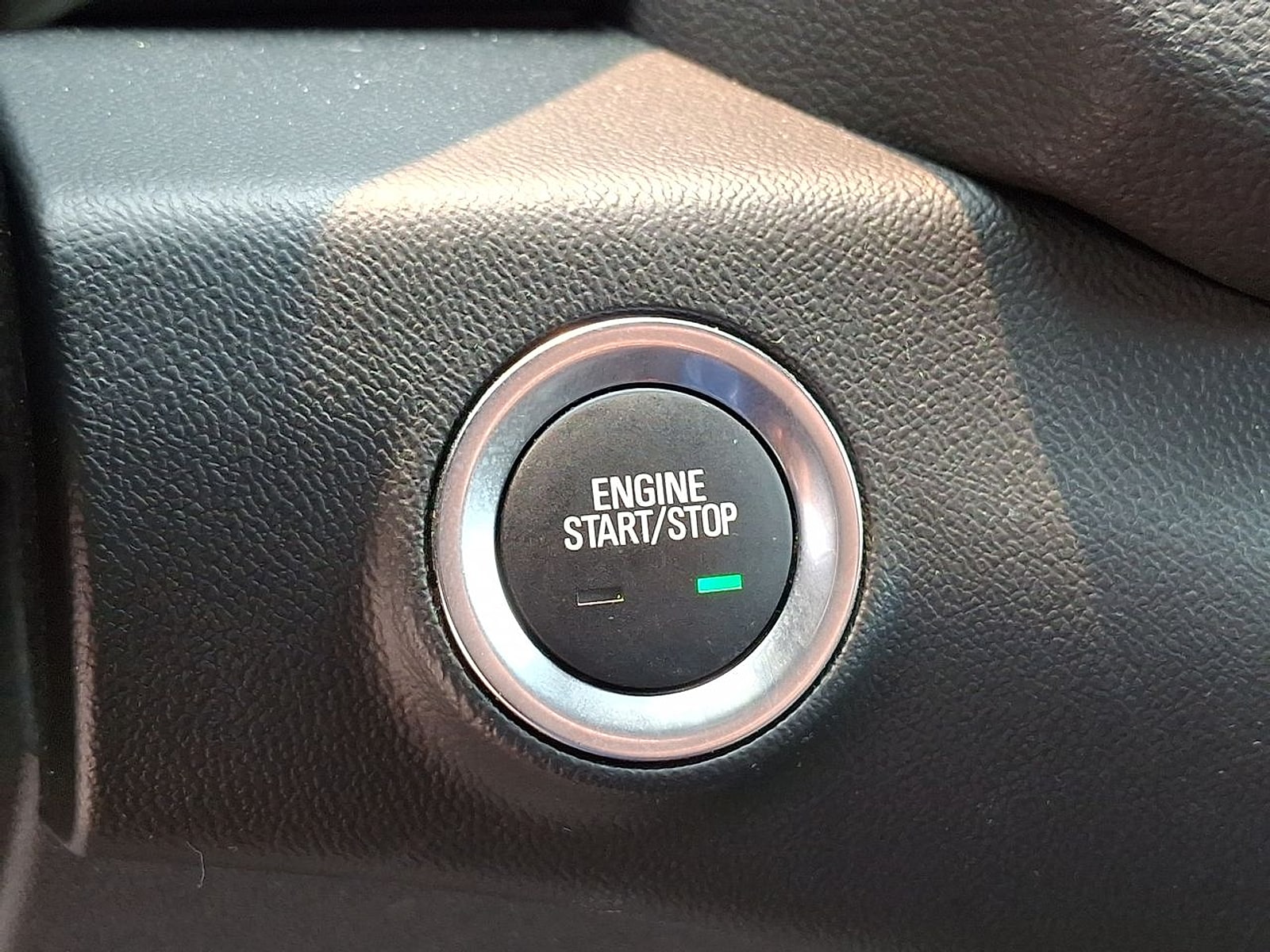 2023 GMC Terrain SLE - Photo 17