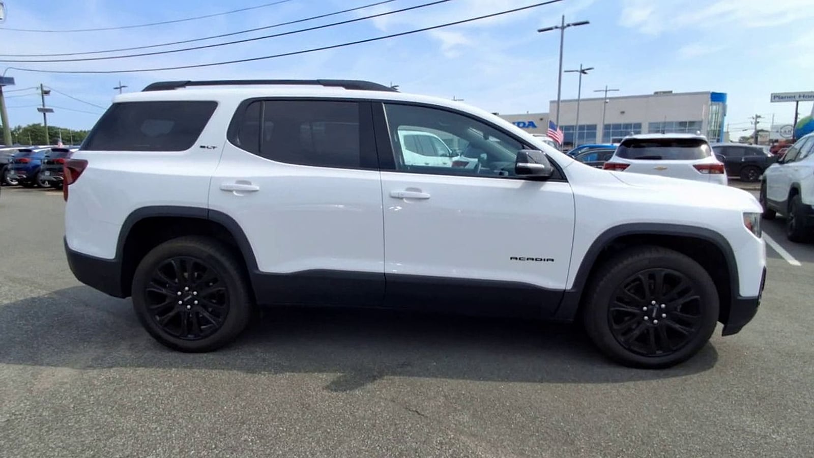 2023 GMC Acadia SLT - Photo 8