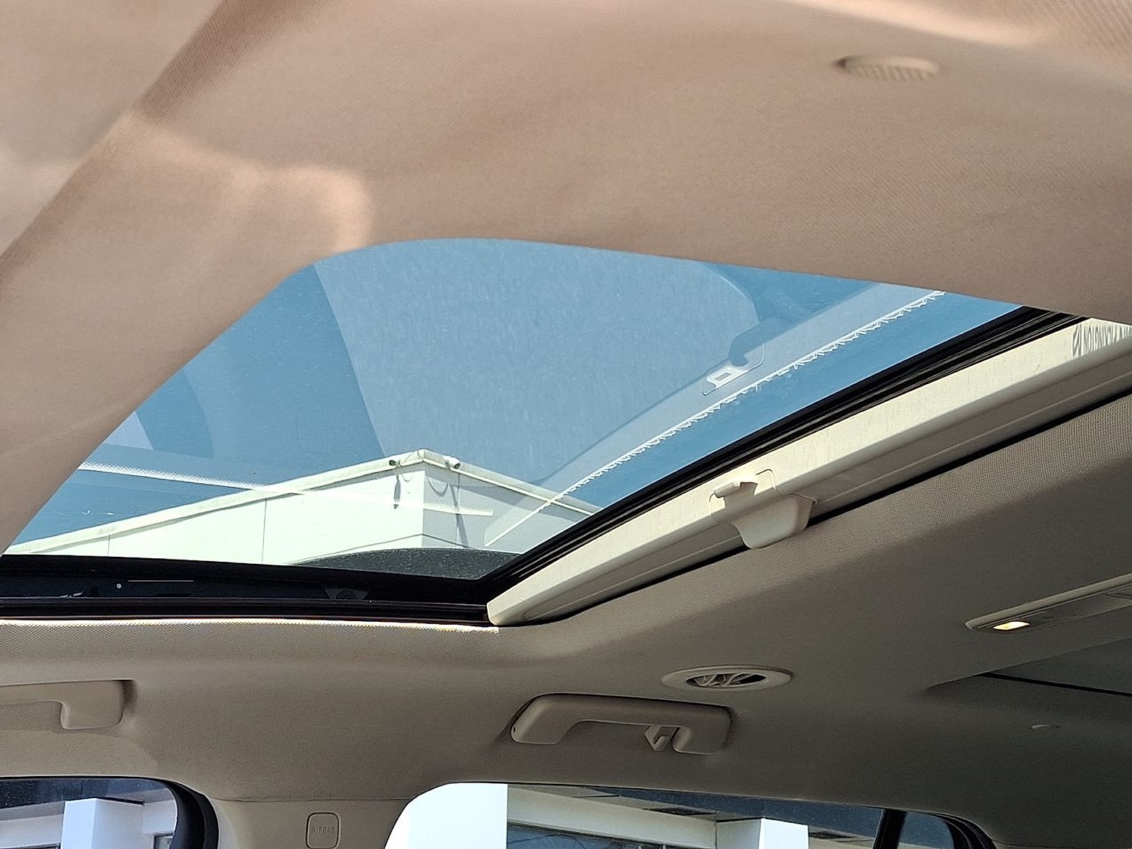 2023 GMC Acadia Denali - Photo 19