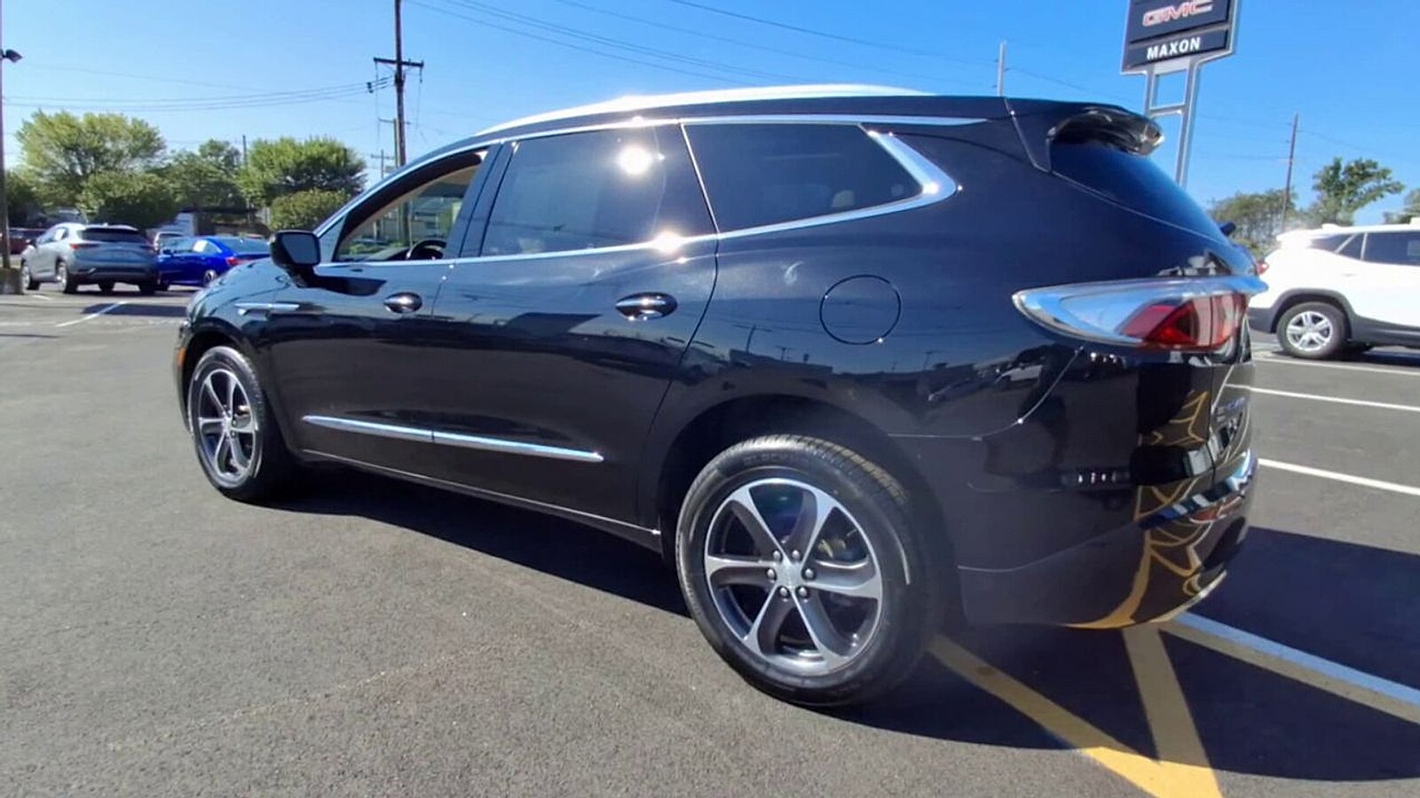 2022 Buick Enclave Essence photo 4