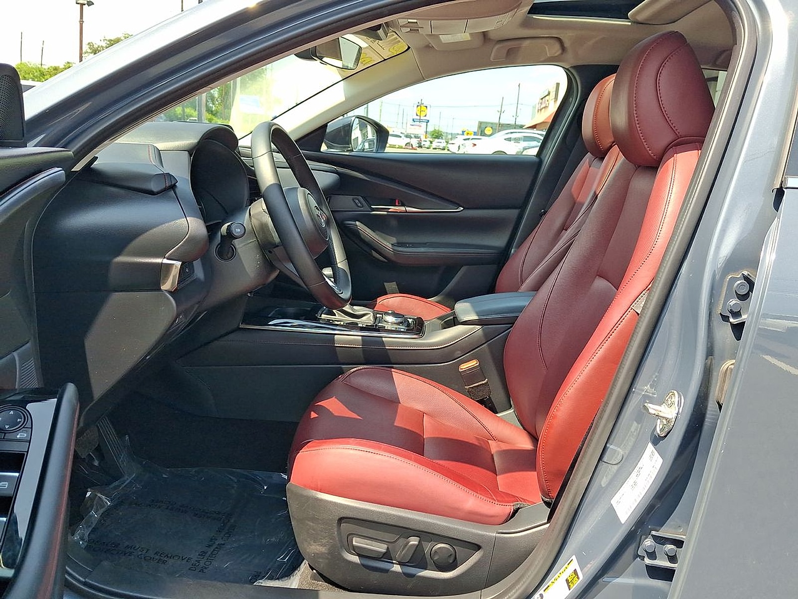 2023 Mazda CX-30 Carbon Edition - Photo 19