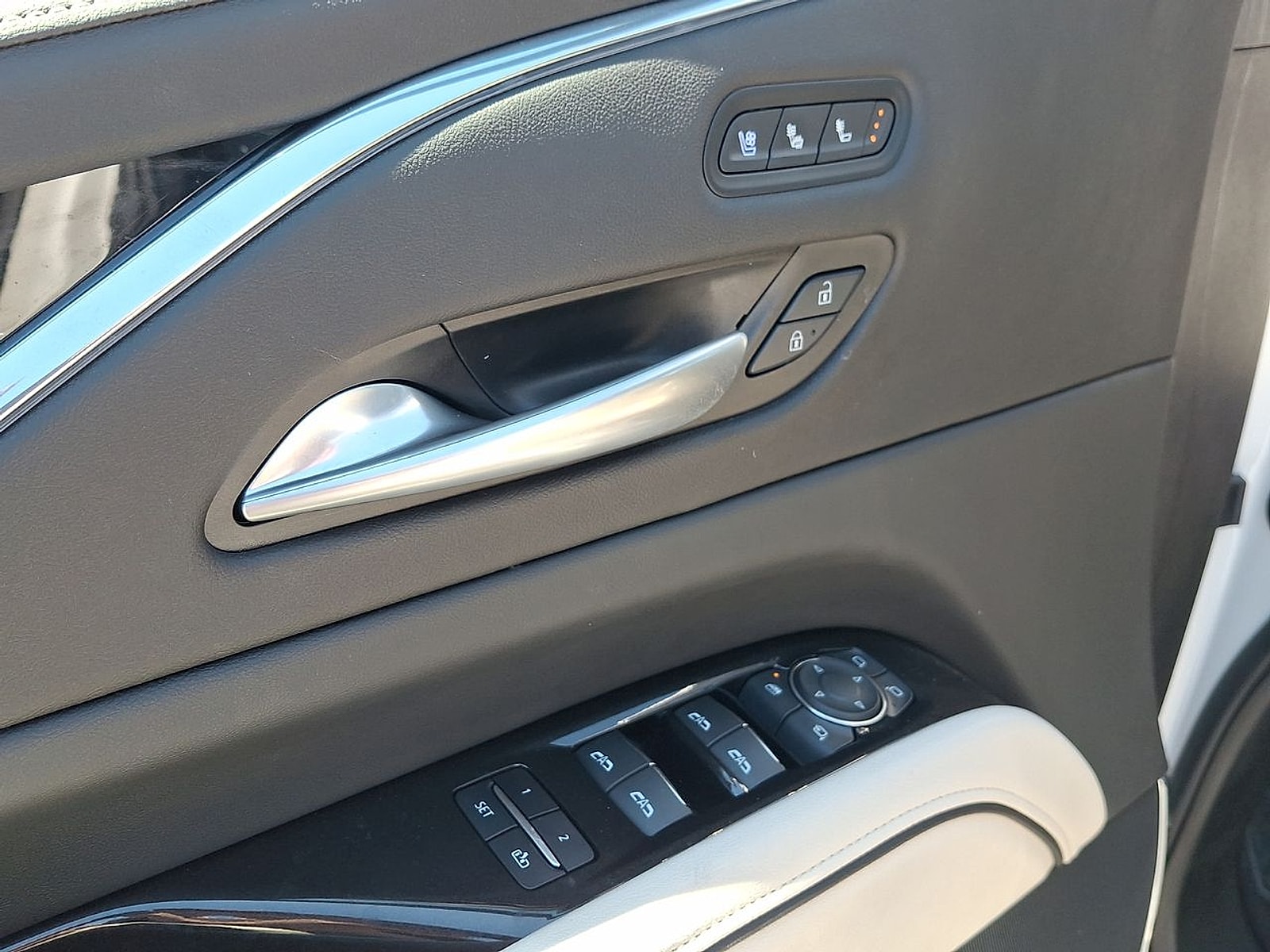 2024 Cadillac Escalade Sport - Photo 24