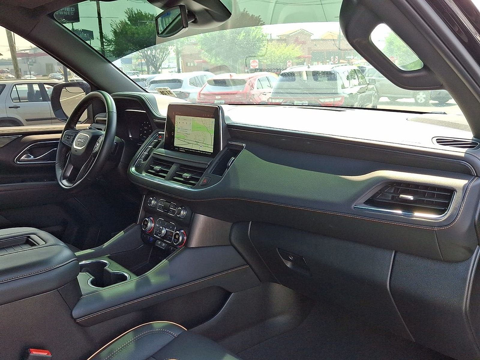 2023 GMC Yukon AT4 - Photo 29