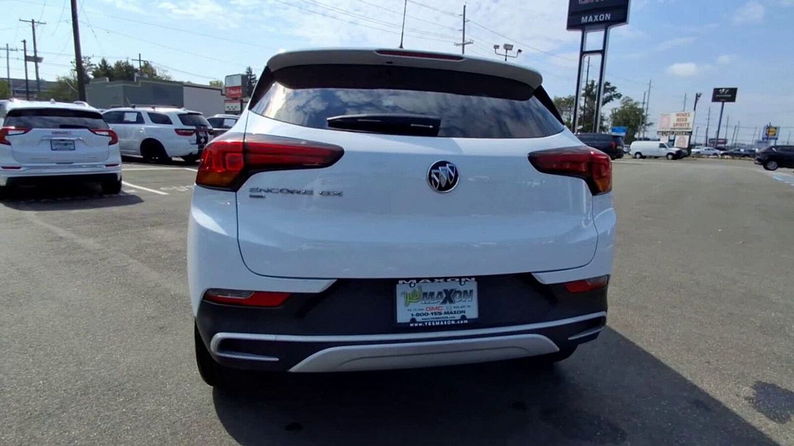 2023 Buick Encore GX Preferred photo 2