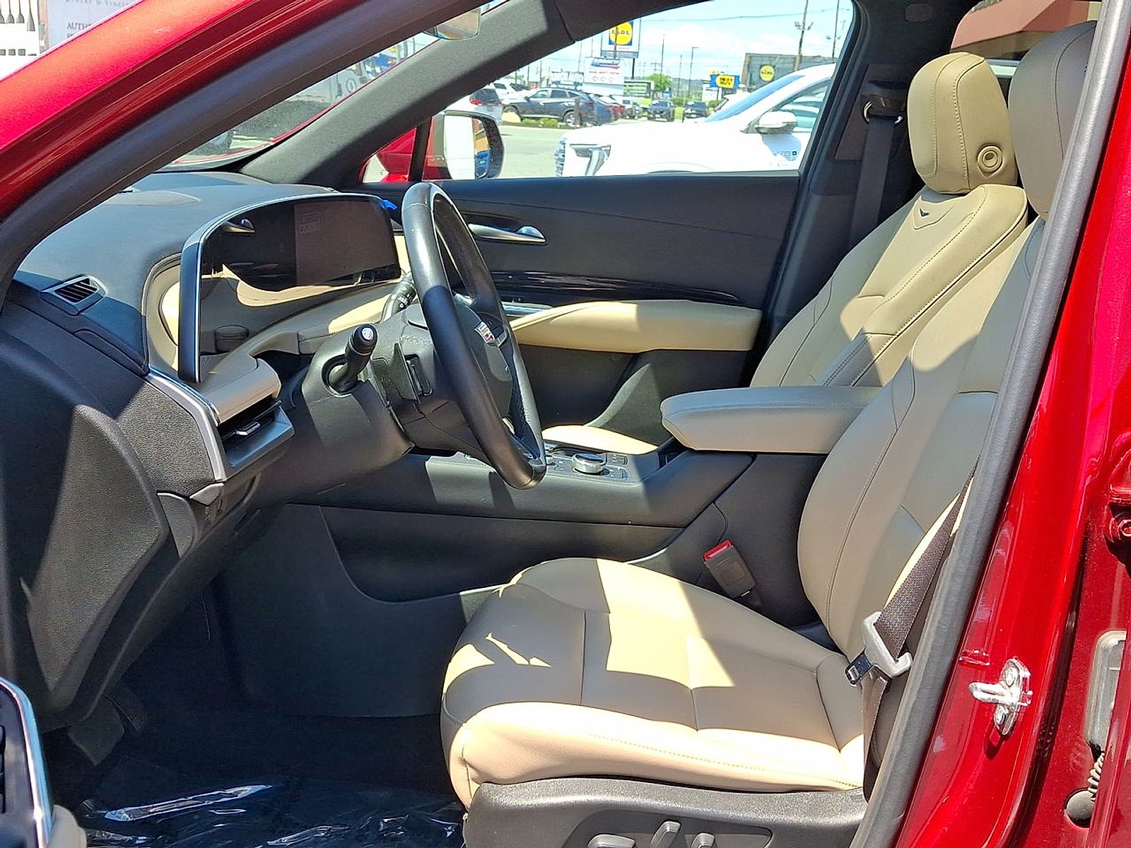 2024 Cadillac XT4 Luxury - Photo 19