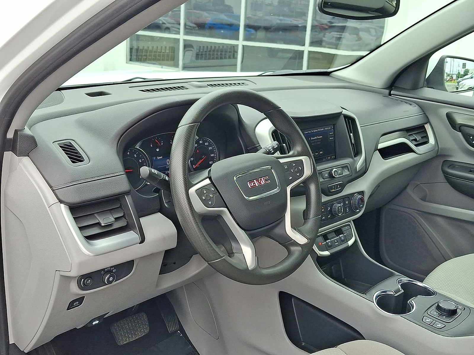 2023 GMC Terrain SLE - Photo 10