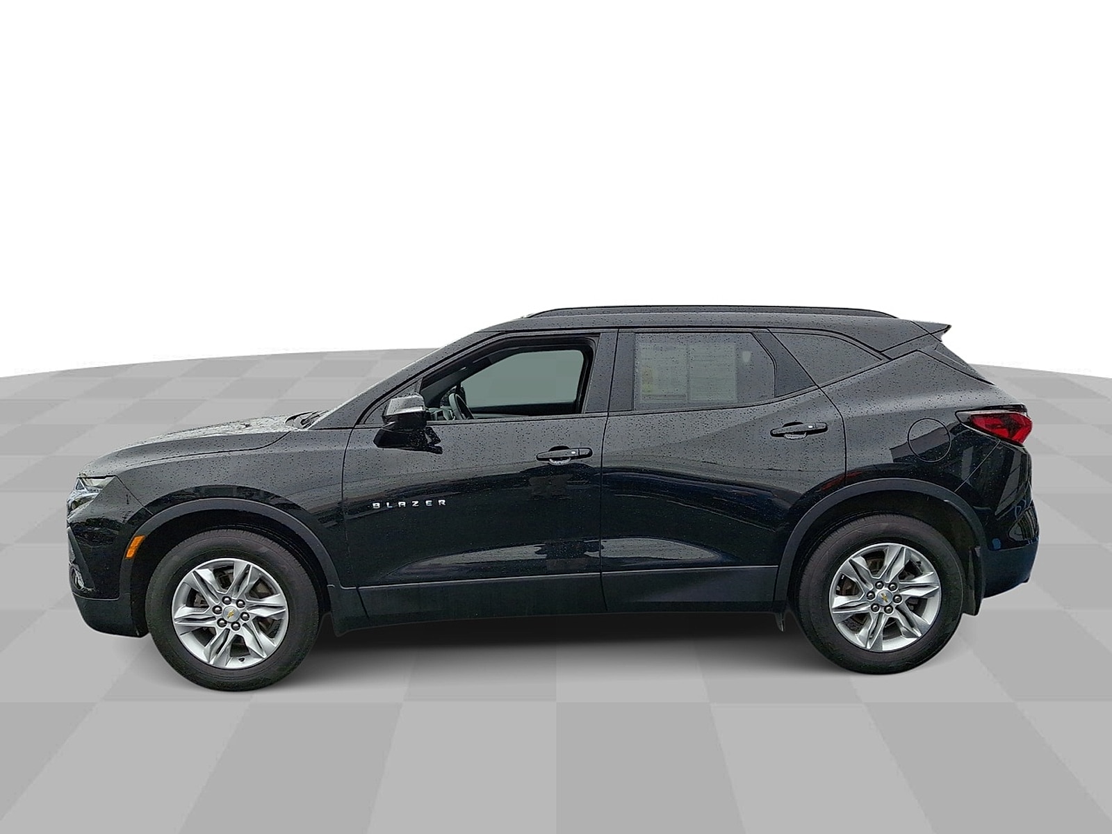 Used 2022 Chevrolet Blazer 2LT with VIN 3GNKBHR42NS142137 for sale in Union, NJ