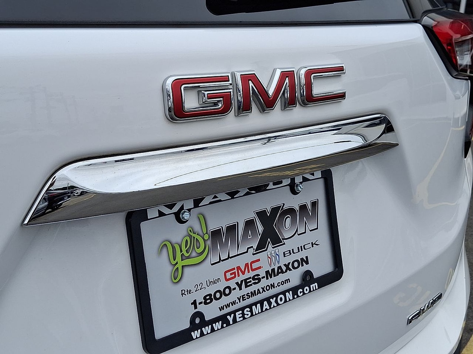 2023 GMC Terrain SLE - Photo 30